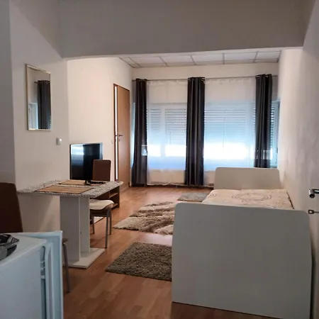 Apartment Privat Zimmer Kf *